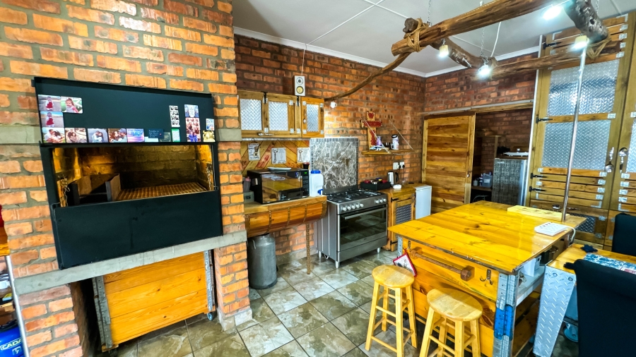 4 Bedroom Property for Sale in Klein Brak Western Cape